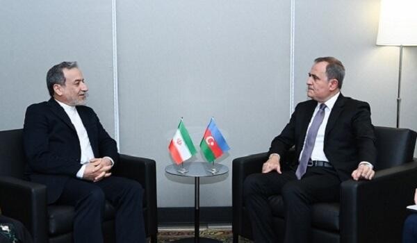 Байрамов переговорил с Арагчи
