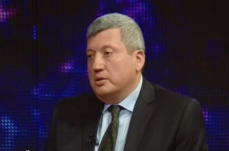 Тофиг Зульфугаров: Без изменений в Конституции Армении мира не будет - ИНТЕРВЬЮ