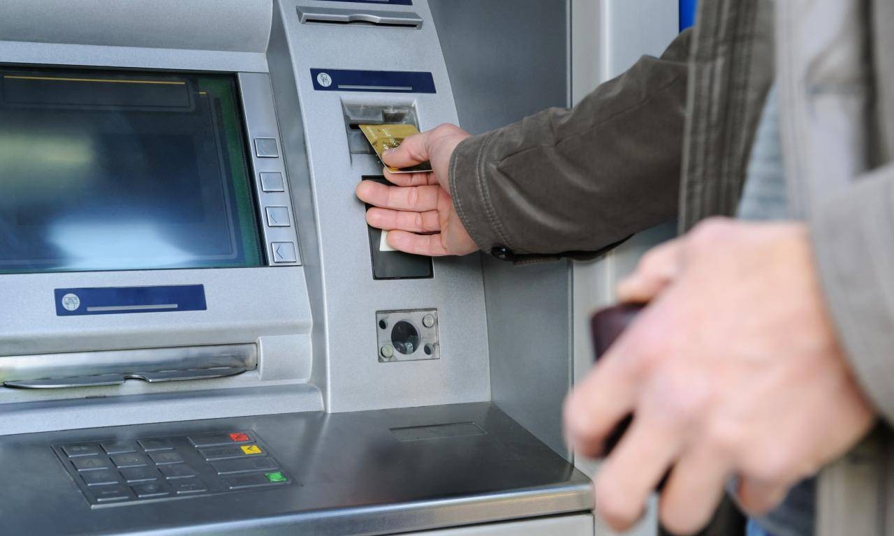 İyunun pensiyaları bu tarixdə ödəniləcək