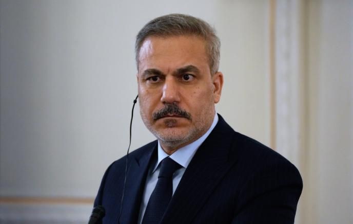 Фидан подчеркнул, что отношения РФ и Турции продолжают укрепляться