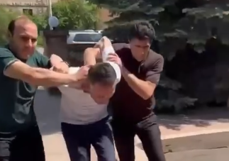 Ermənistanda memorial kompleksə zərər vuran şəxs saxlanıldı -