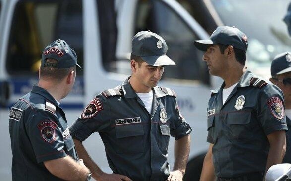 Raids hit Armenian opposition offices