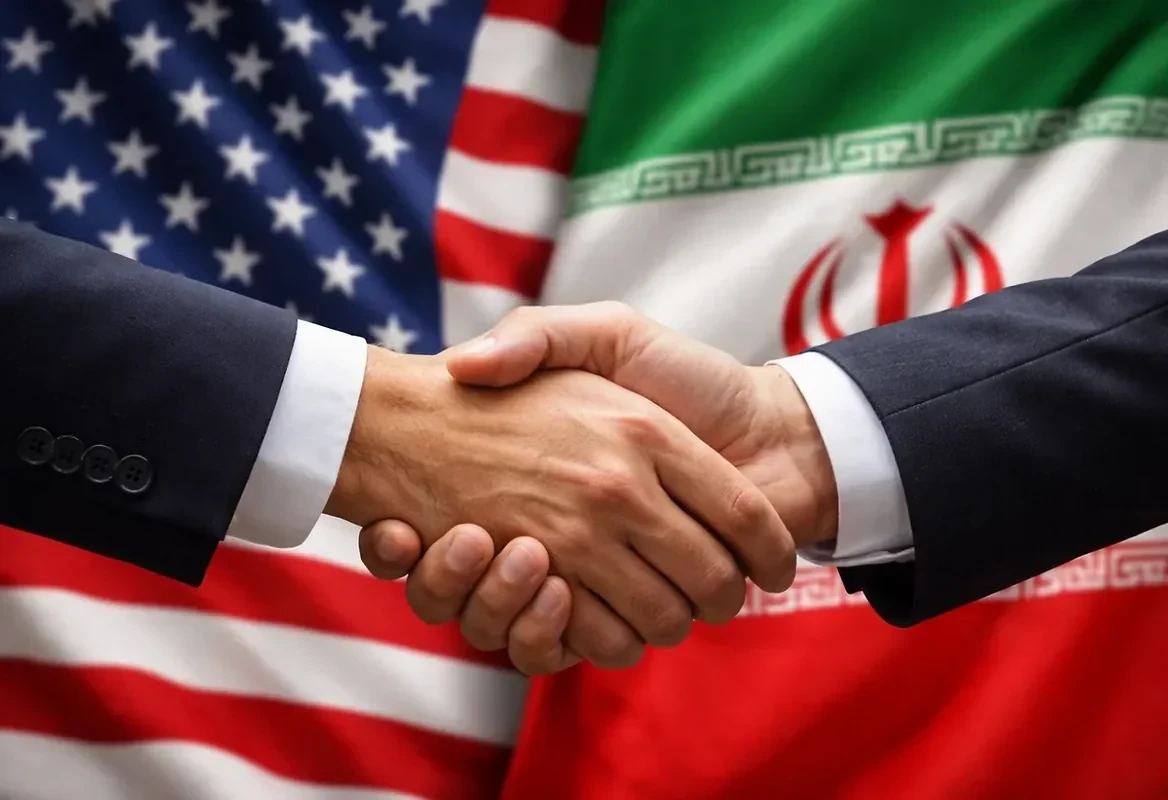 СМИ: Иран не прекратил диалог с США, а лишь приостановил его