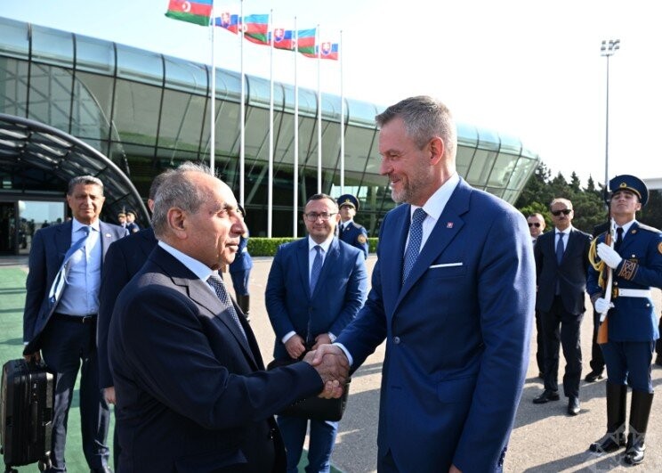 Slovakiya Prezidentinin Azərbaycana səfəri başa çatdı