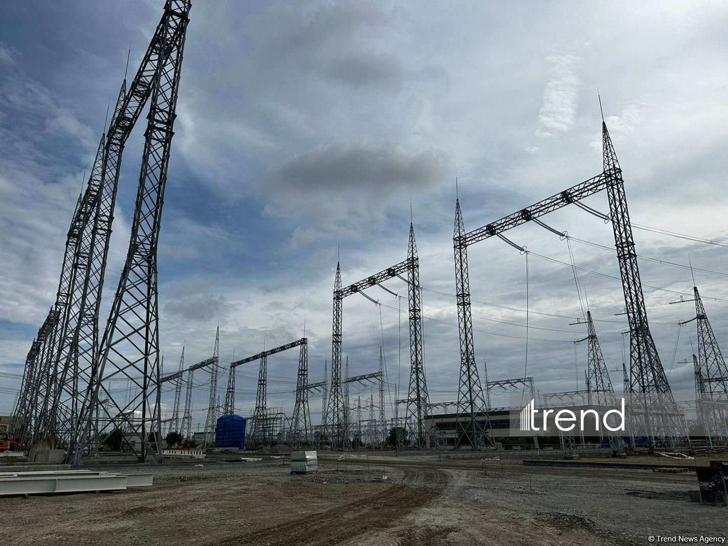 Rusiya Azərbaycandan elektrik enerjisi idxalını artırıb