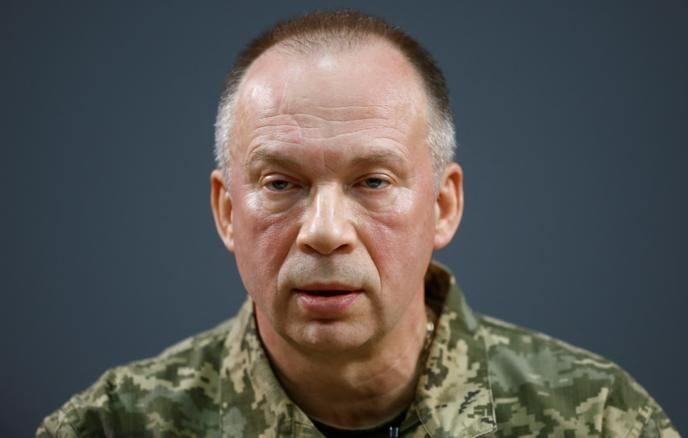 Зеленский снял с должности главкома ВСУ Сырского