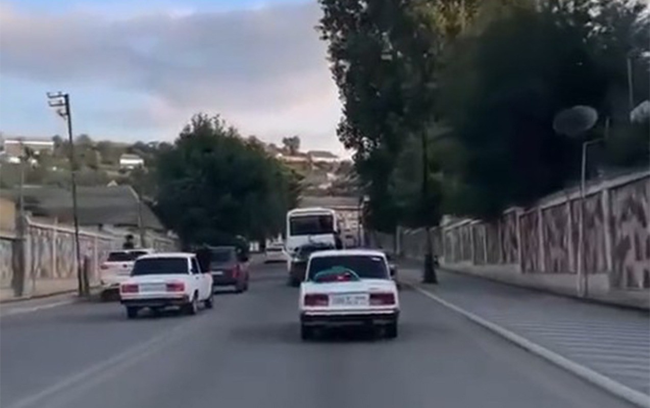 Toy karvanında xuliqanlıq edənlər saxlanıldı - Video