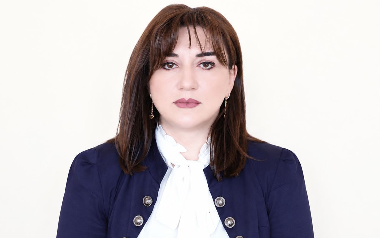 44 yaşlı müəllim vəfat etdi