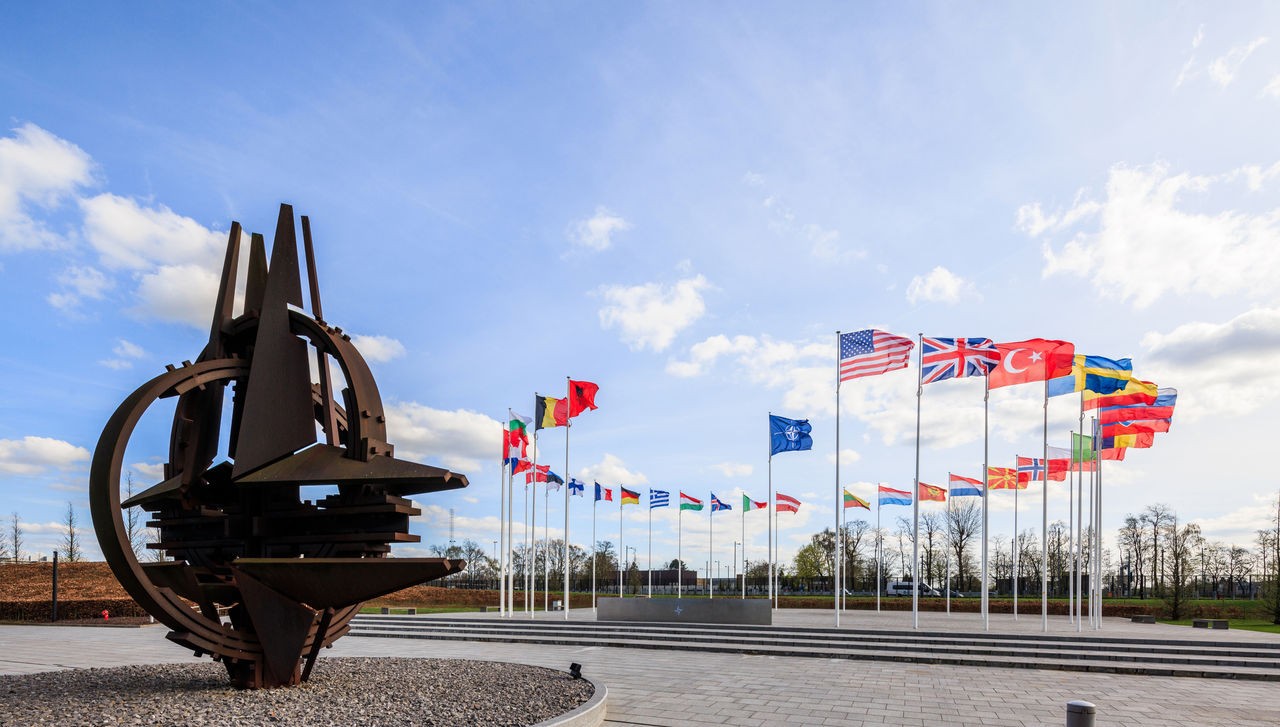 NATO-da təcrübə keçən çin əsilli qadın həbs olunub