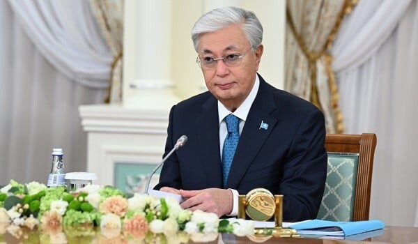 Tokayev compares Ukraine war to Armenia-Azerbaijan conflict