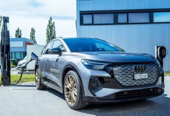Avropada elektromobil satışları bu səbəbdən artdı