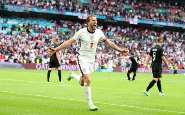 DR Congo take early lead against England - Live