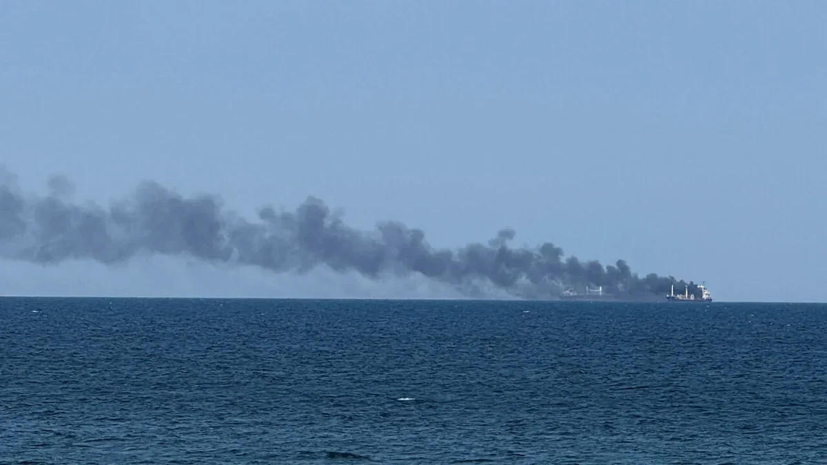 SEPAH Hörmüz boğazından keçməyə çalışan tankerlərə atəş açıb