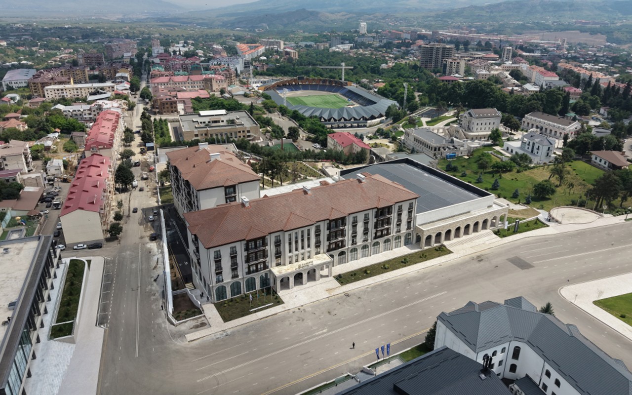 Yeni hoteldə 45 nəfərə iş veriləcək -