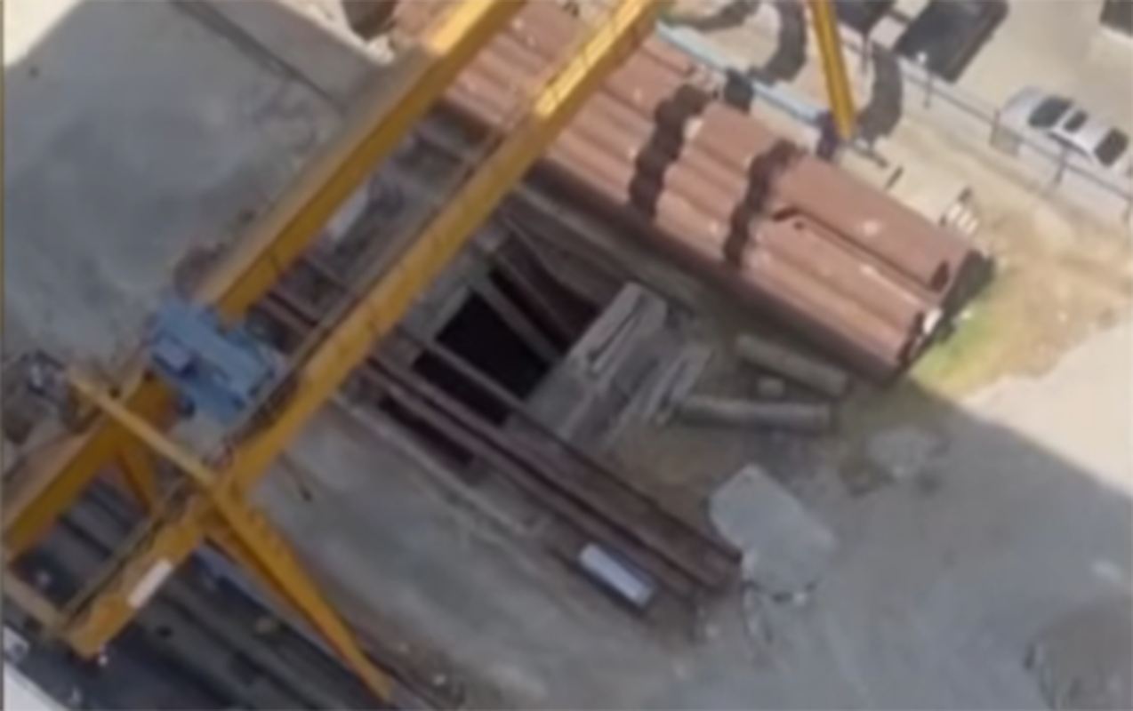 Bakıda binanın altından metroya keçid inşa edilir? - Video