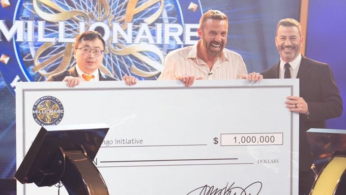 Ben Afflek "Kim milyonçu olmaq istəyir?" şousunda 1 milyon dollar qazandı –