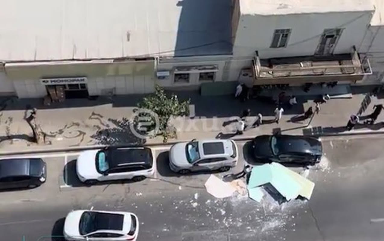 Maşınını park edib getmişdi, başına iş gəldi - Video