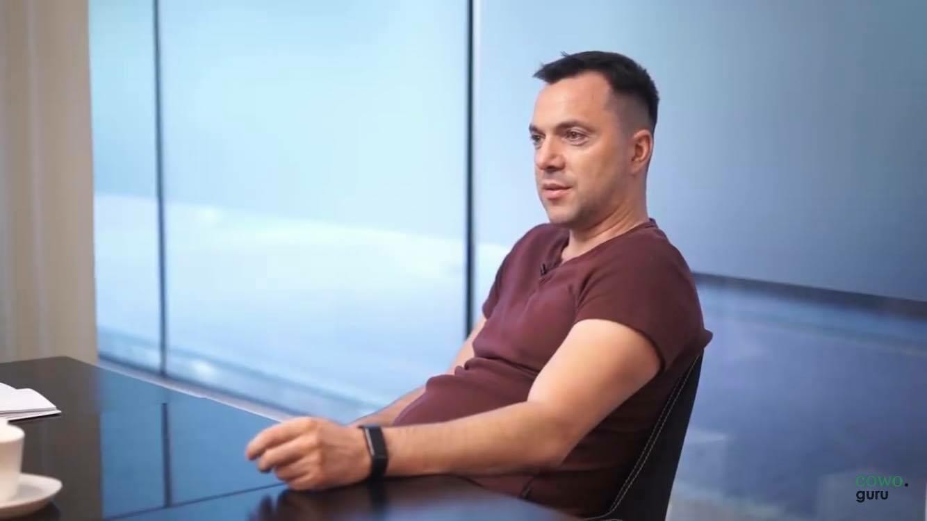 Арестович назвал условие для выборов в Украине