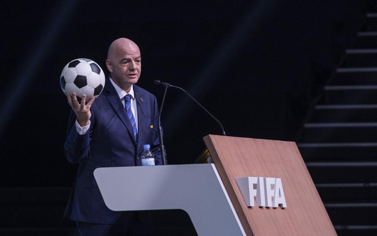 İnfantino FIFA-nın aktivlərini əldə etmək istəyib? - UEFA məhkəməyə hazırlaşır