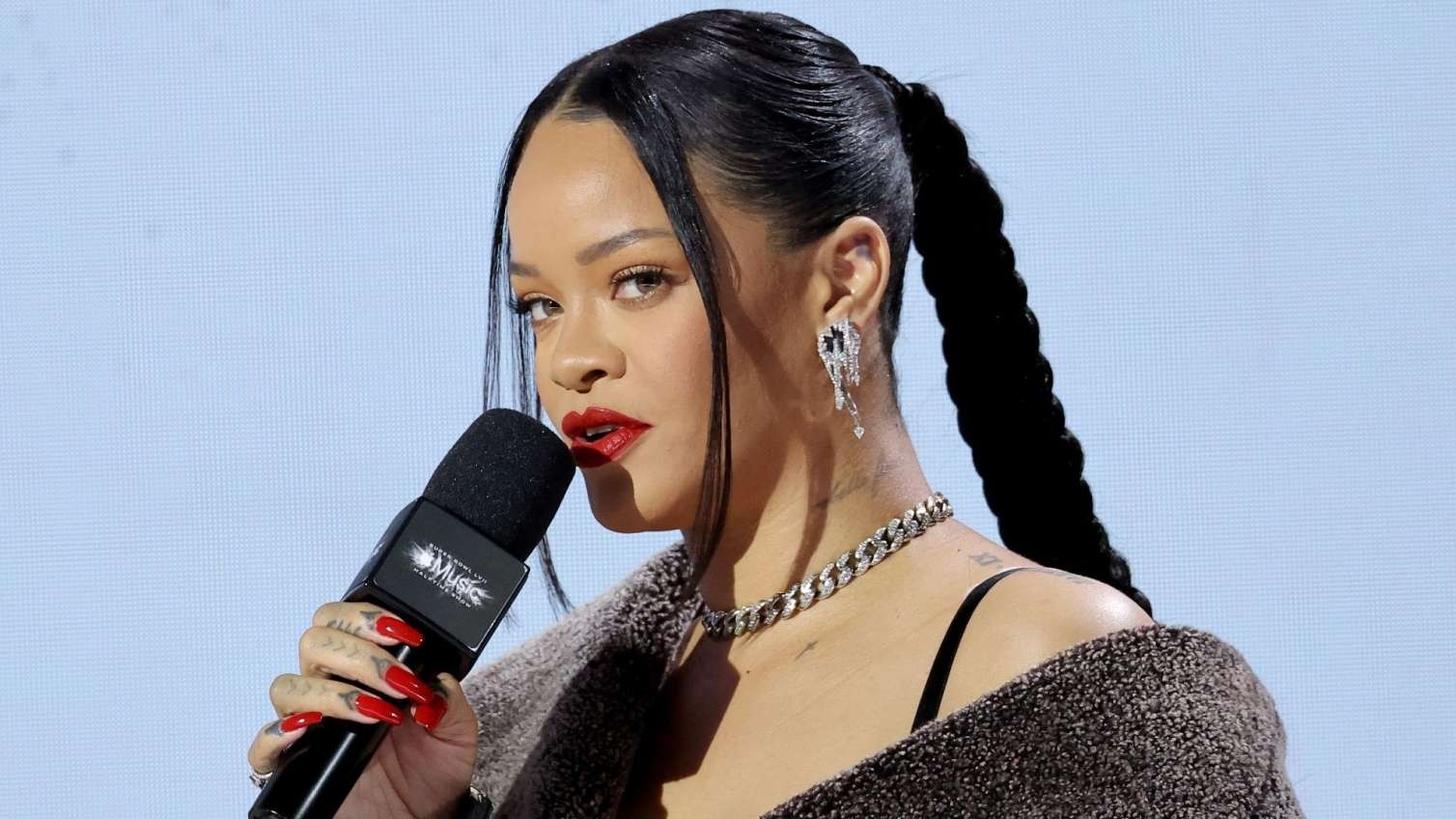 Rihanna Türkiyədə məhkəməni uddu