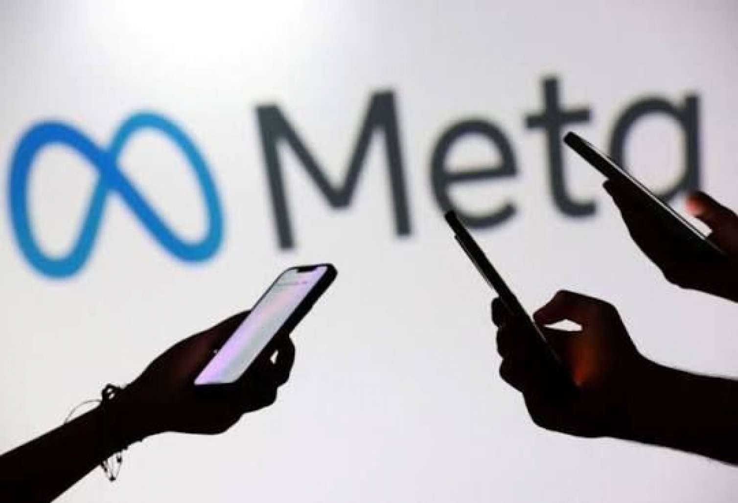 “Meta” 567 milyon dollar cərimələndi