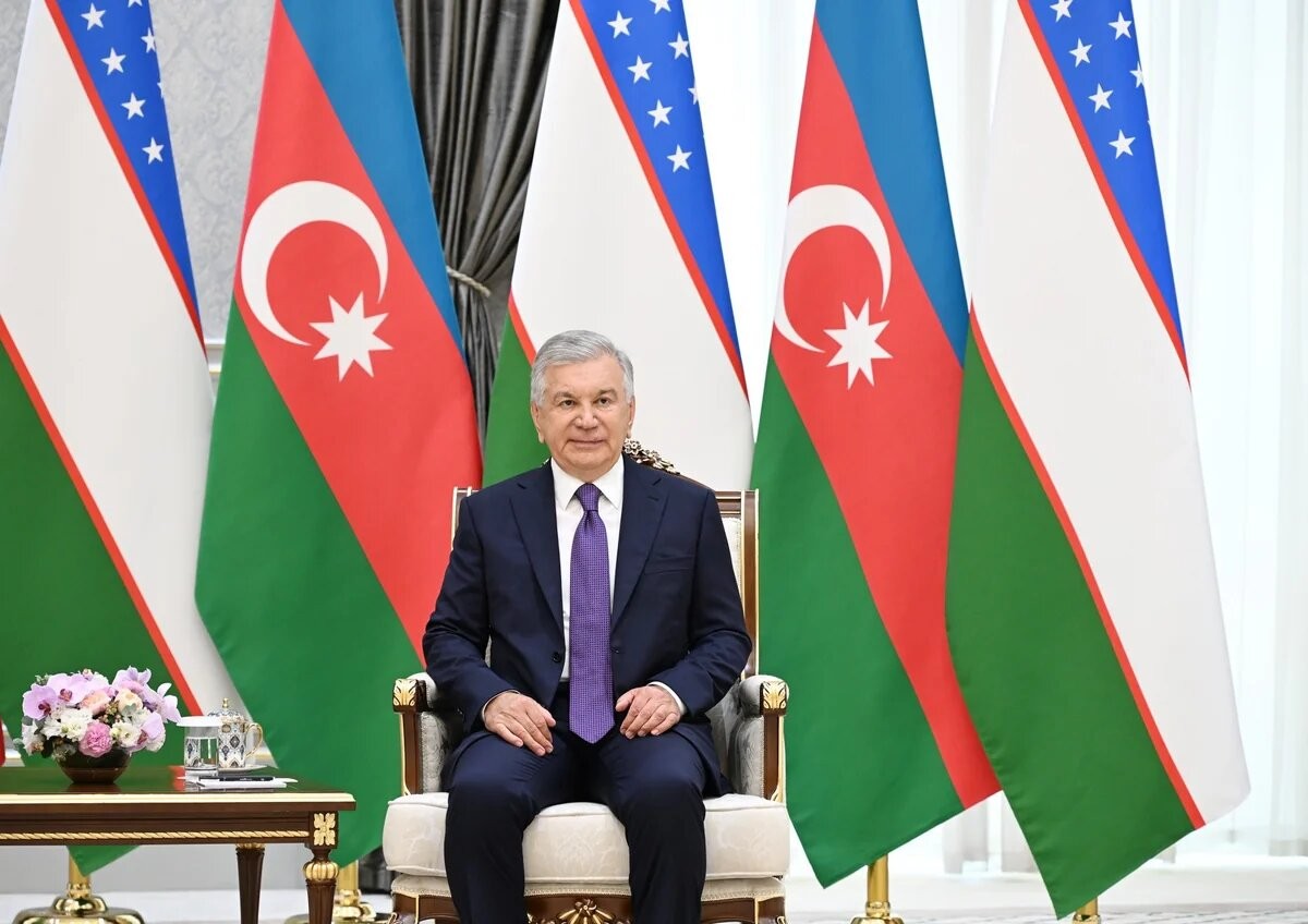 Mirziyoyevdən nəqliyyat dəhlizləri ilə bağlı YENİ TƏKLİF