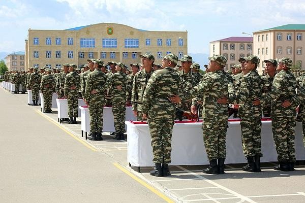 В армии состоялись церемонии принесения присяги - Видео
