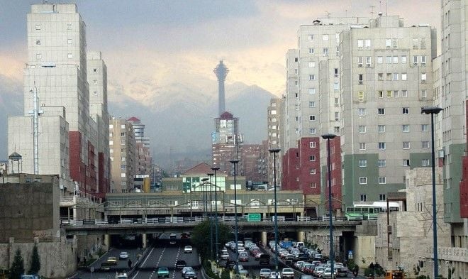 İran iki fransalı diplomatı arzuolunmaz şəxs elan edib