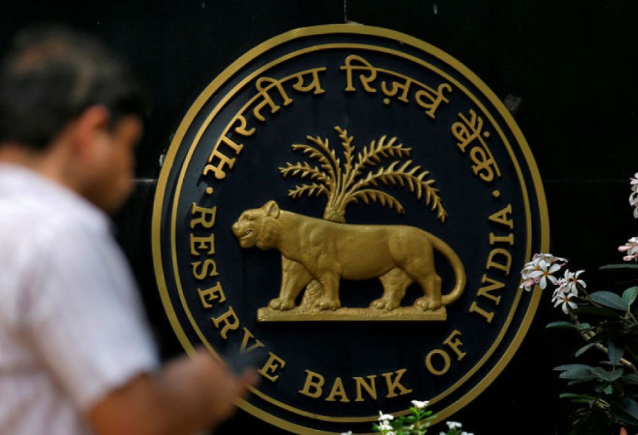 India's forex reserves rise to record high