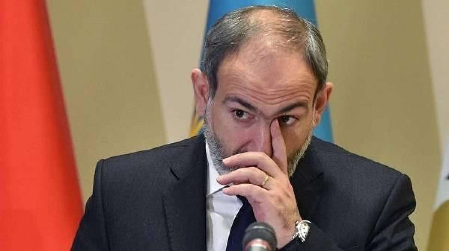 Medvedyev İrəvanı Gürcüstan ssenarisilə hədələdi: Paşinyan addım-addım uzaqlaşır