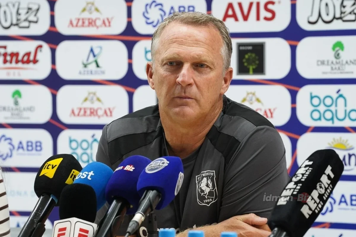 "Tvente"nin baş məşqçisindən "Qarabağ"a böyük tərif: "Daha yüksək turnirlərə layiqdir"