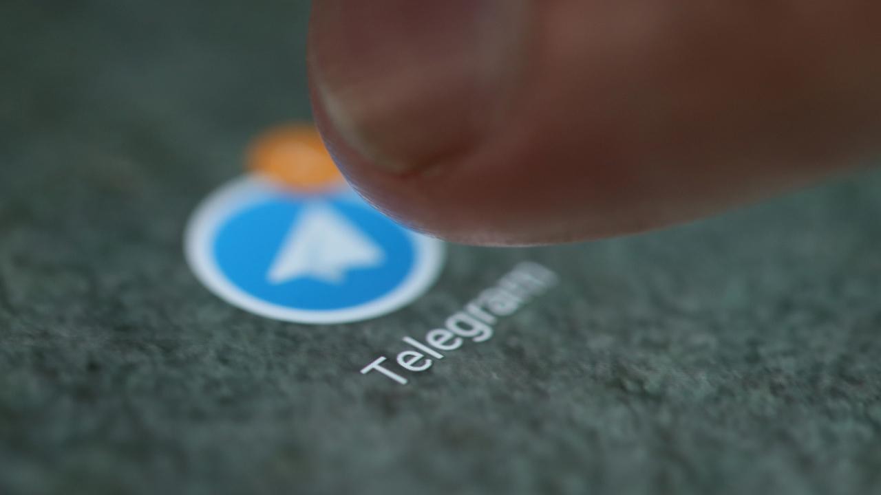 "Apple" "Telegram"ı "App Store"dan niyə sildi? – Səbəb açıqlandı