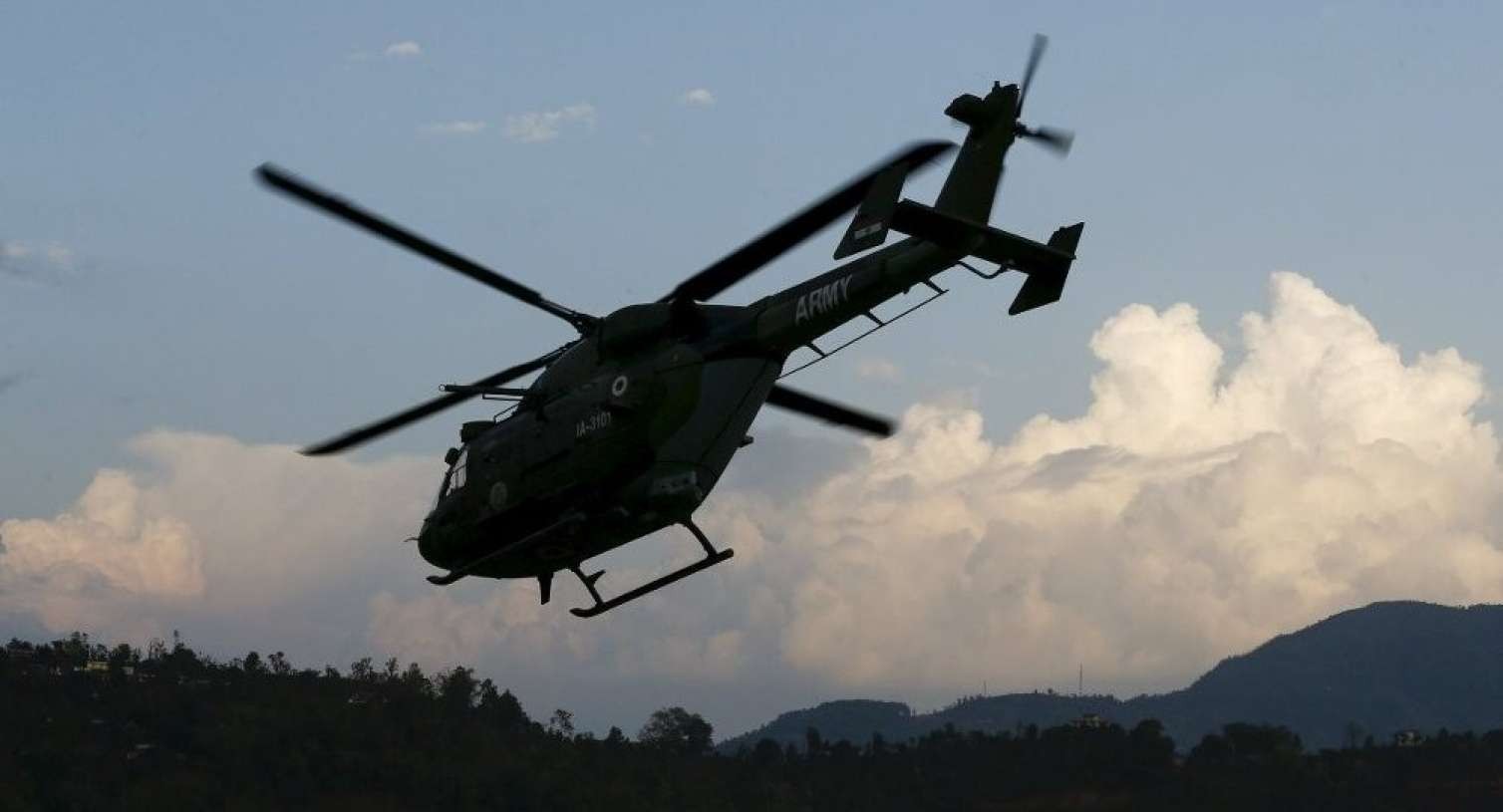 Yunanıstanda helikopter qəzası: ÖLƏN VAR