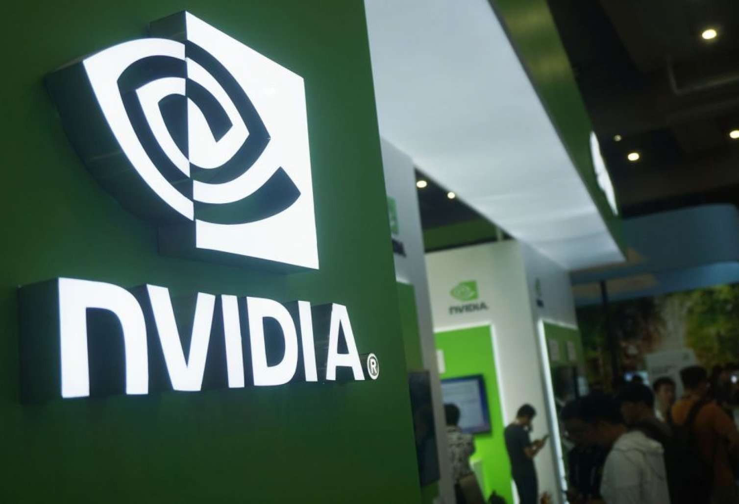 “SpaceX” və “Nvidia” kosmosda süni intellekt mərkəzi qurur