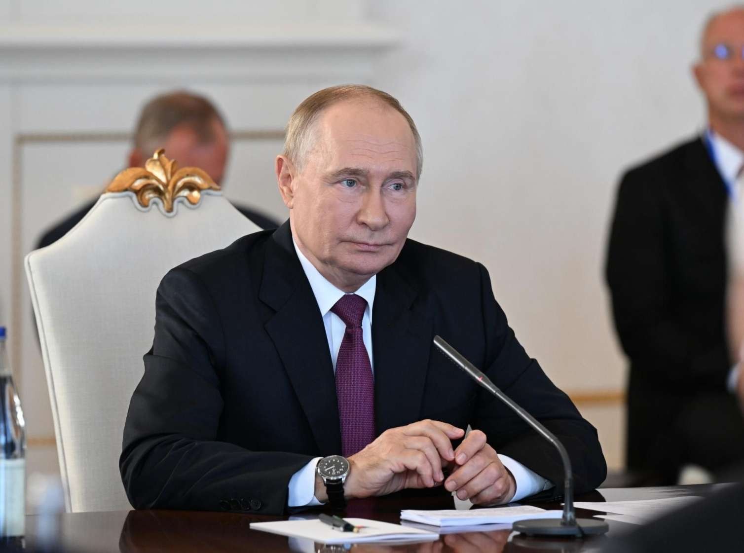 Putindən inanılmaz qadağa -