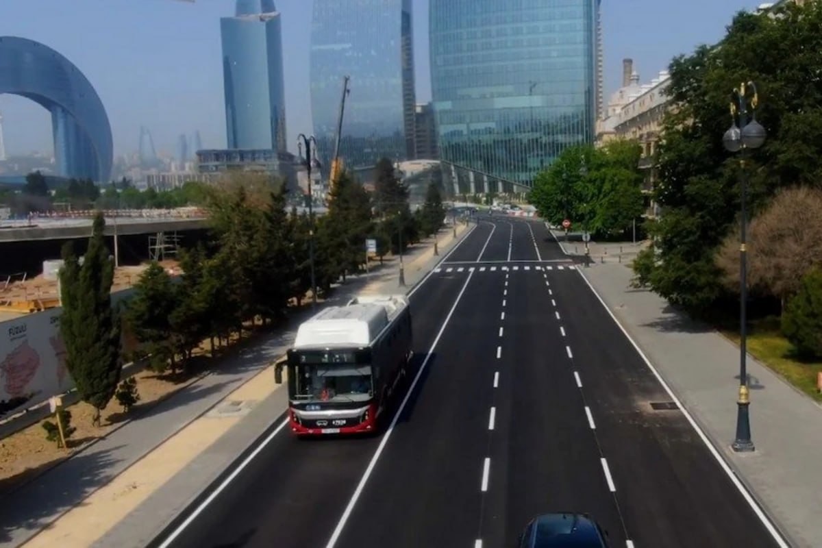 Bakının bu prospekti bağlanır -
