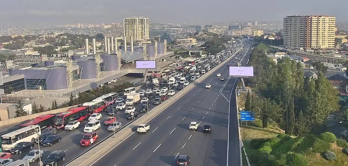Bakıda bu yollarda tıxac var - Siyahı
