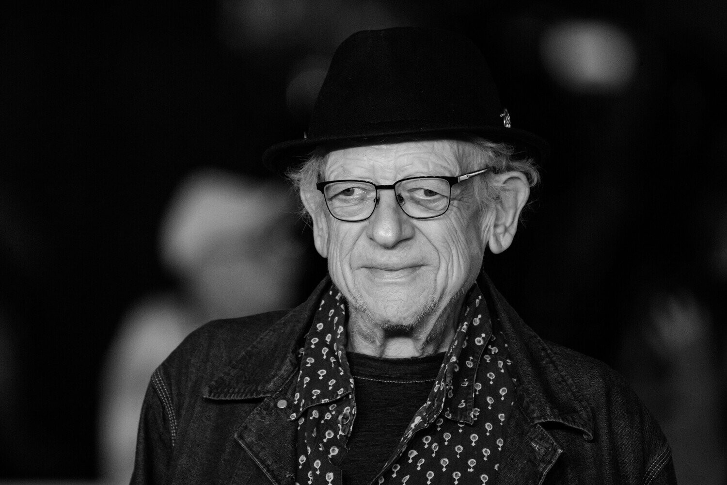 “Oskar” mükafatı alan məşhur prodüser 77 yaşında vəfat etdi