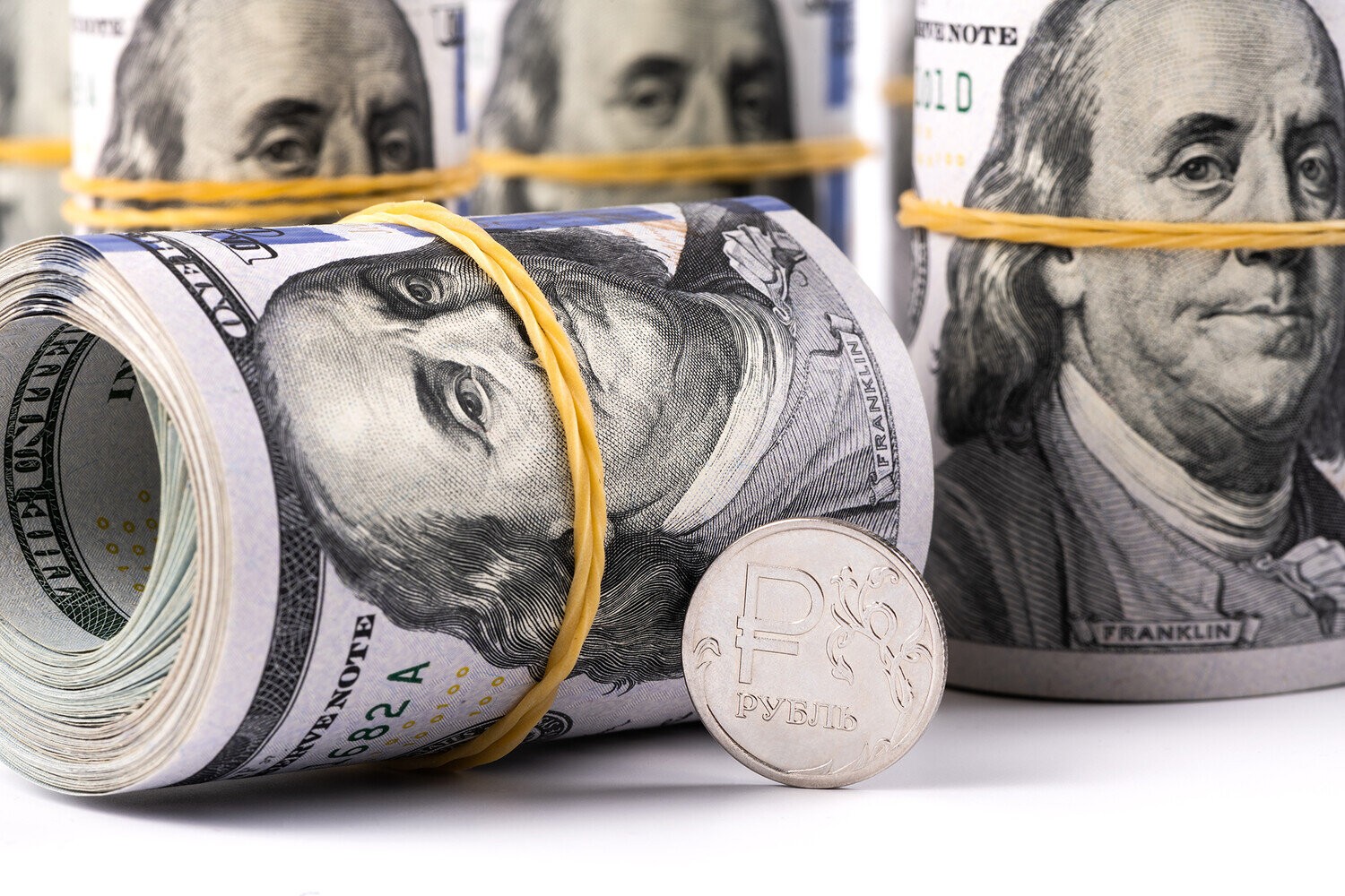 Gələn həftə dollar neçəyə olacaq? - Məzənnələrdə korreksiya gözlənilir