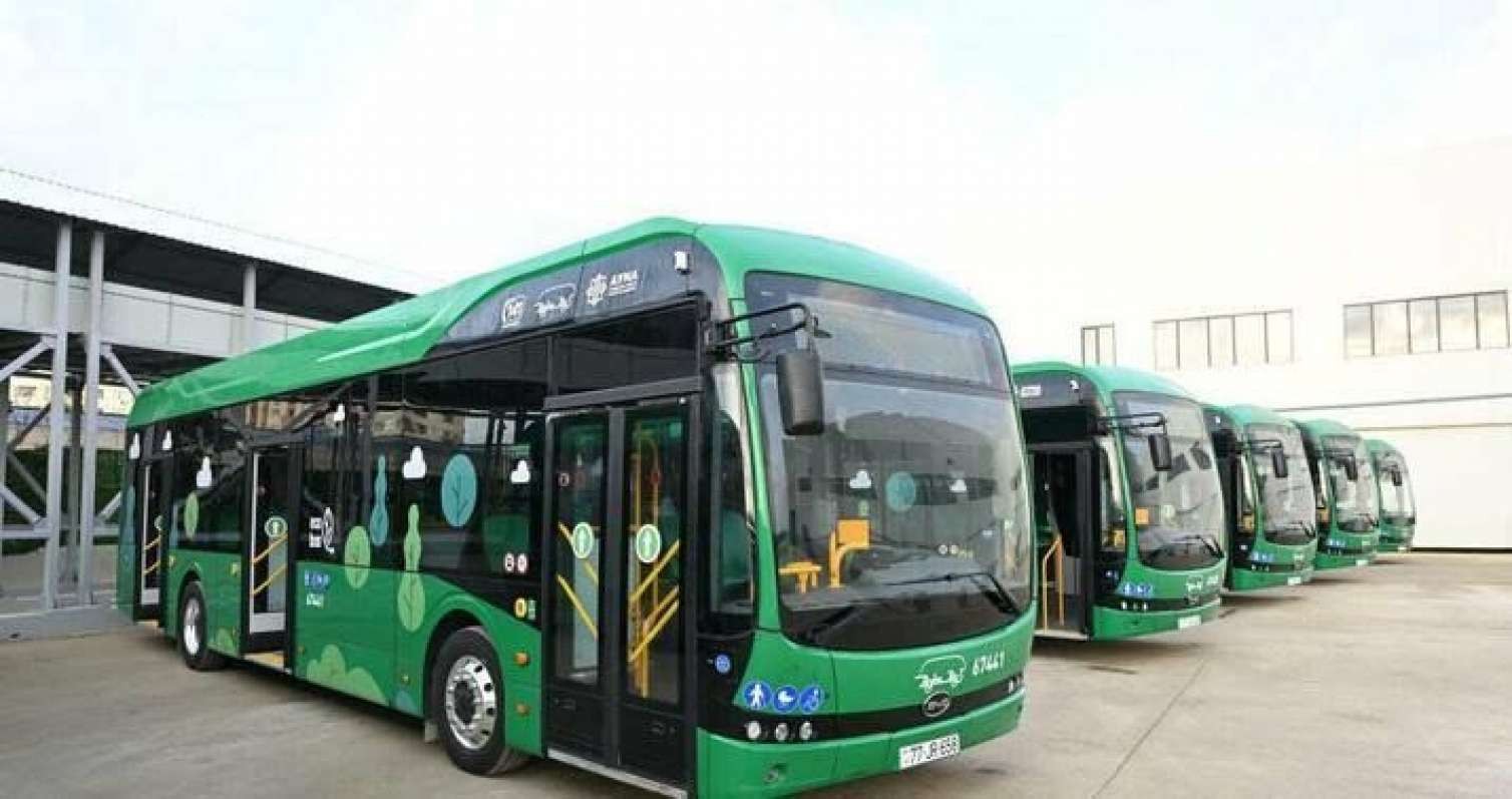 “Ekspres avtobuslara mindinsə, elə bil, dustaqsan”