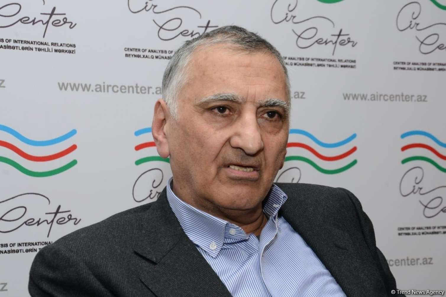 Dilqəm Əsgərovun məhkəməsində qalmaqal:   “Mən bunu güllələyəcəyəm”