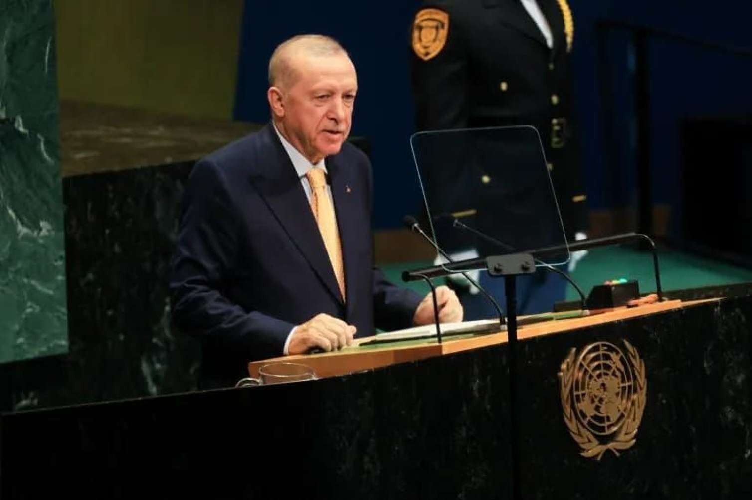 Müharibə cinayətkarları BMT kürsüsündə deyil, məhkəmə zallarında olmalıdırlar - Ərdoğan