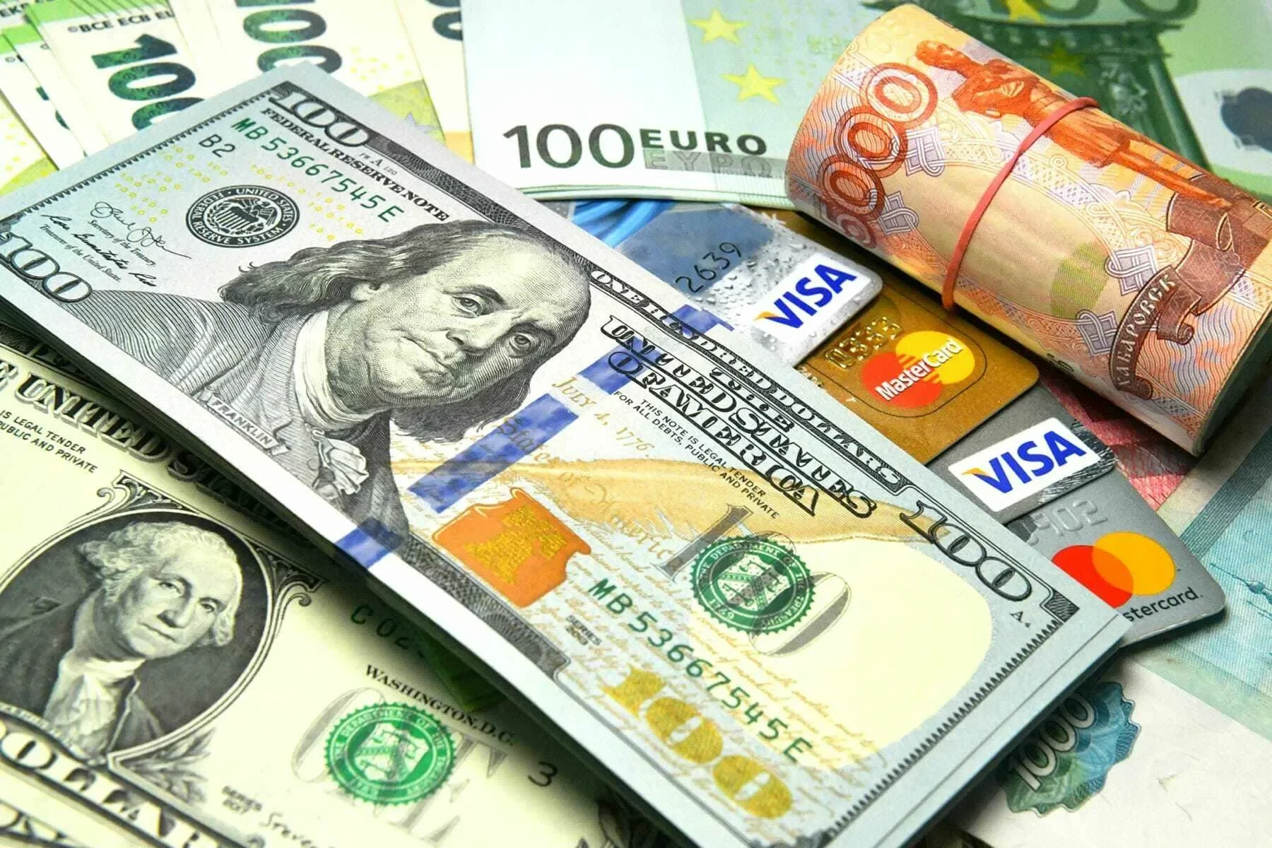 Dollarla bağlı proqnoz: Oktyabr ayında bizi nə gözləyir?