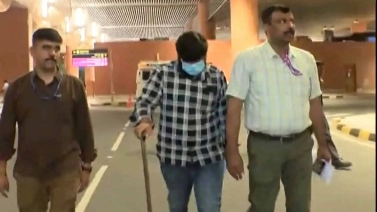 Hindistanlı mafioz Azərbaycandan deportasiya edildi -