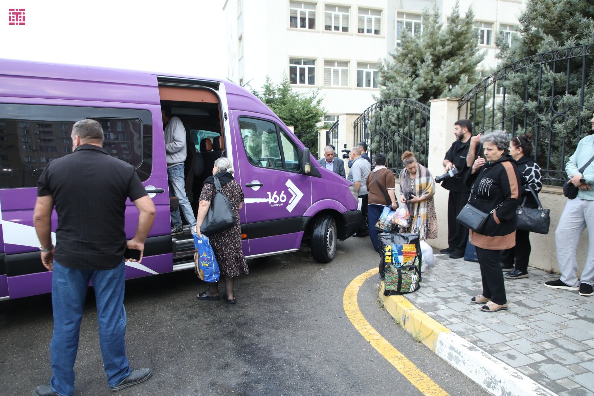 Daha 117 ailə Ağdam şəhərinə yola salındı