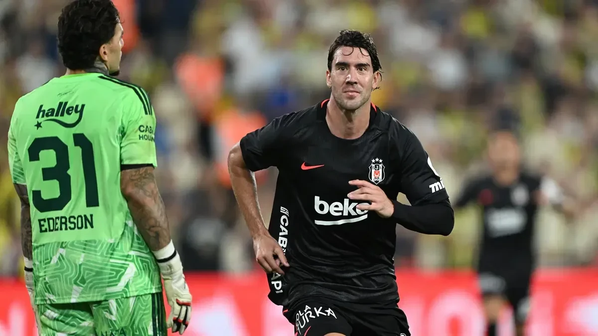 Türkiyə Superliqası: İstanbul derbisinin qalibi "Beşiktaş" oldu - VİDEO