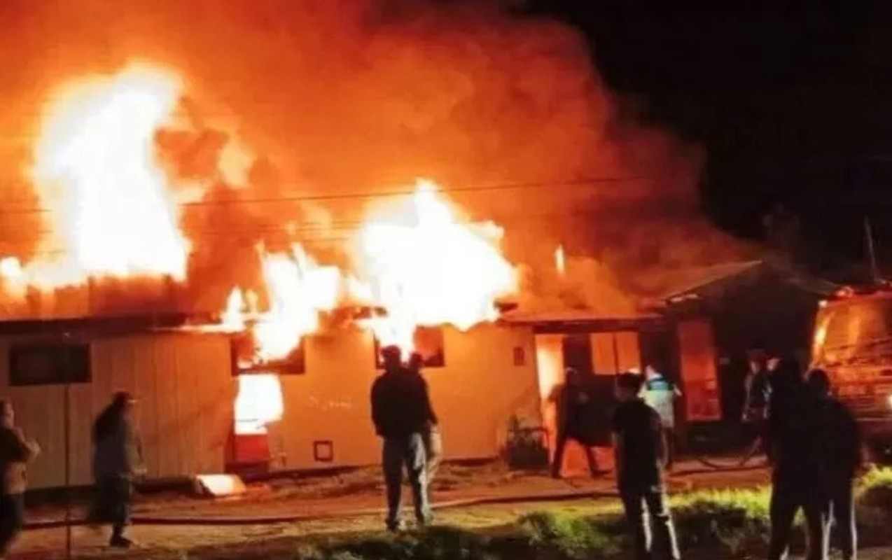 Çilidə qocalar evində yanğın, 16 ölü