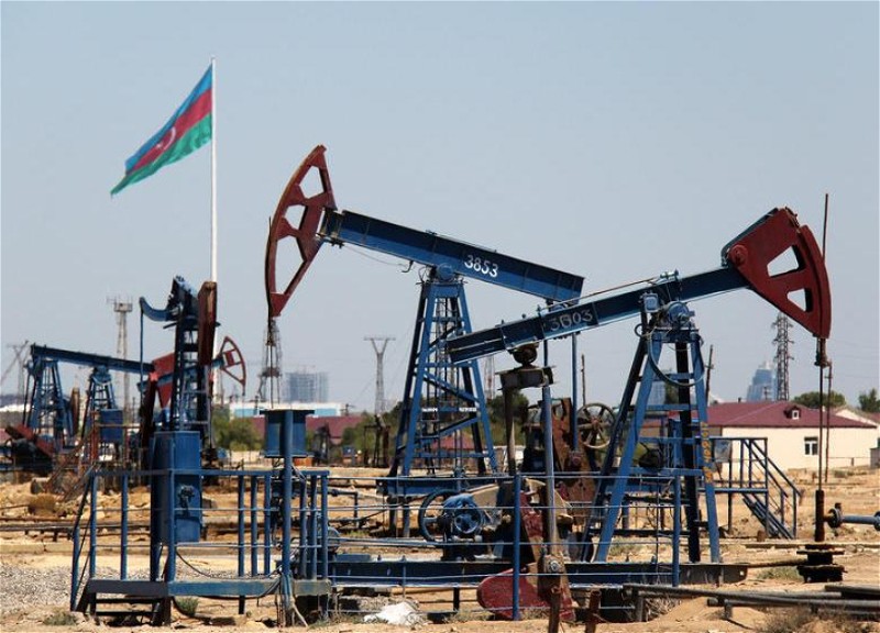 Энергетические рынки: стоимость нефти марки Azeri Light приближается к $120 за баррель