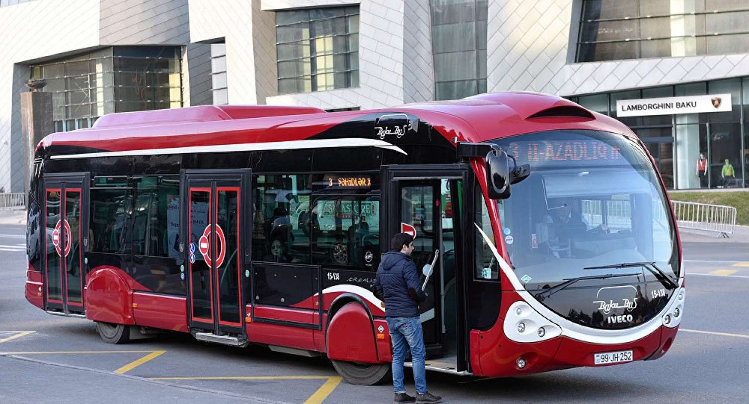 Baş nazirdən "Bakubus" MMC ilə bağlı QƏRAR