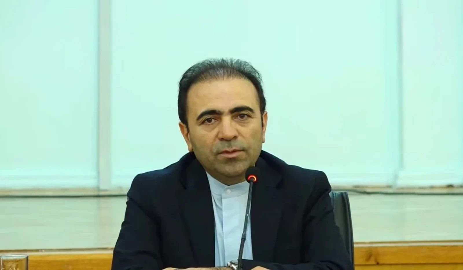 Səfirin etirafı: İran Ermənistanı Azərbaycana qarşı silahlandırır